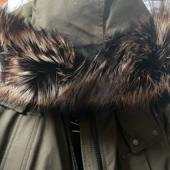 Moose Knuckles Glenbush Bomber NWT - Picture 5 of 7